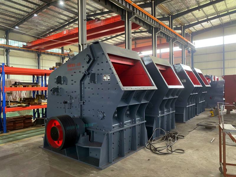 反擊式破碎機(jī)